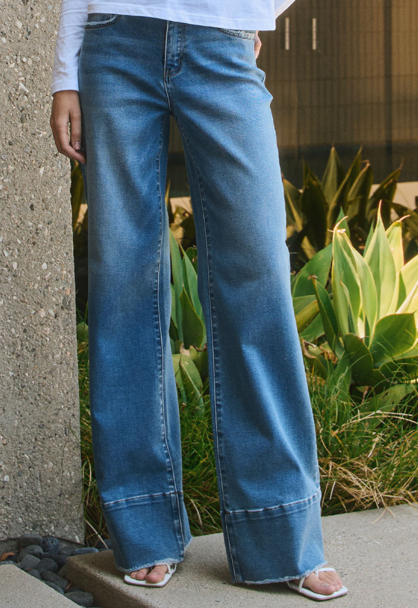 Castle Mound Wide Jeans