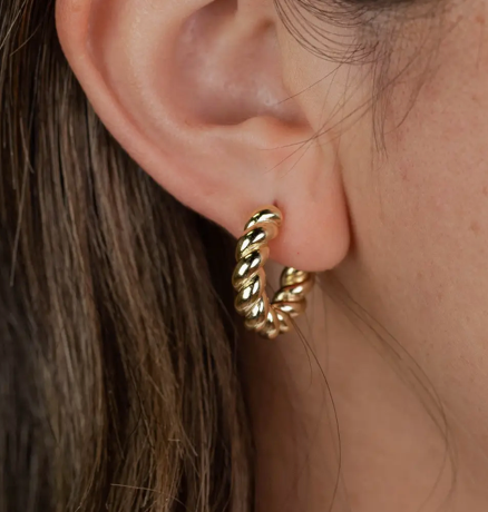 Twisted Gold Hoop