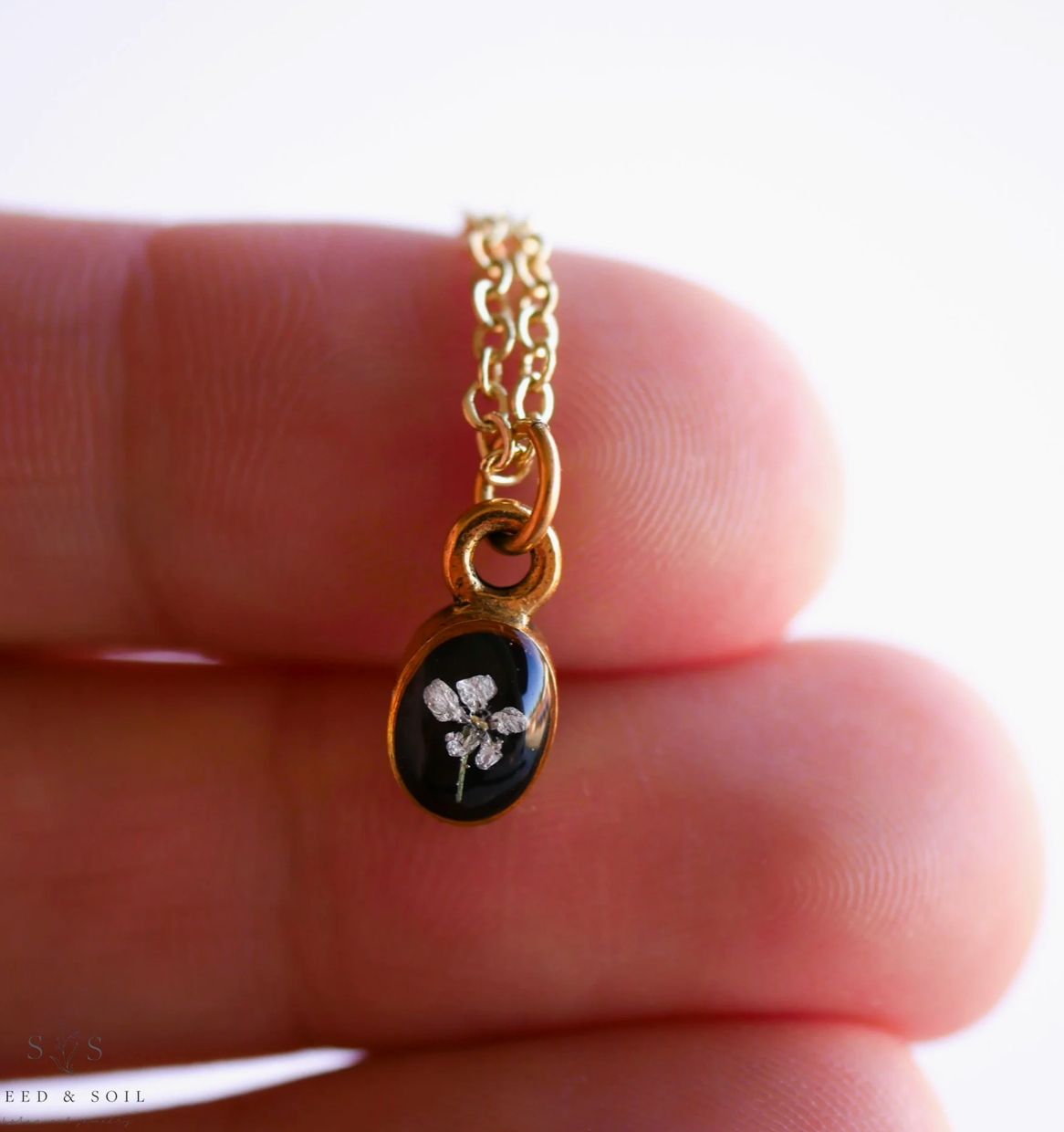 Tiny Oval Necklace