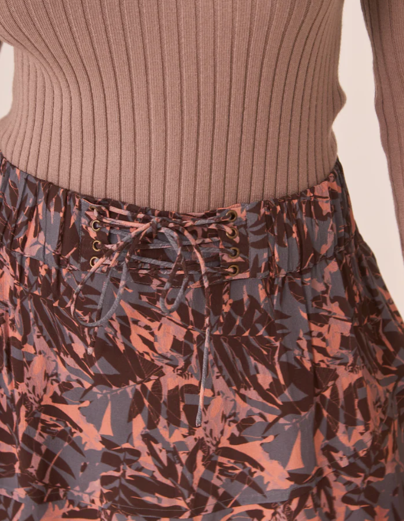 Shadow Skirt