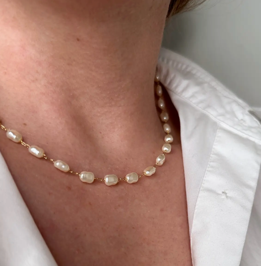 Glory Pearl Necklace