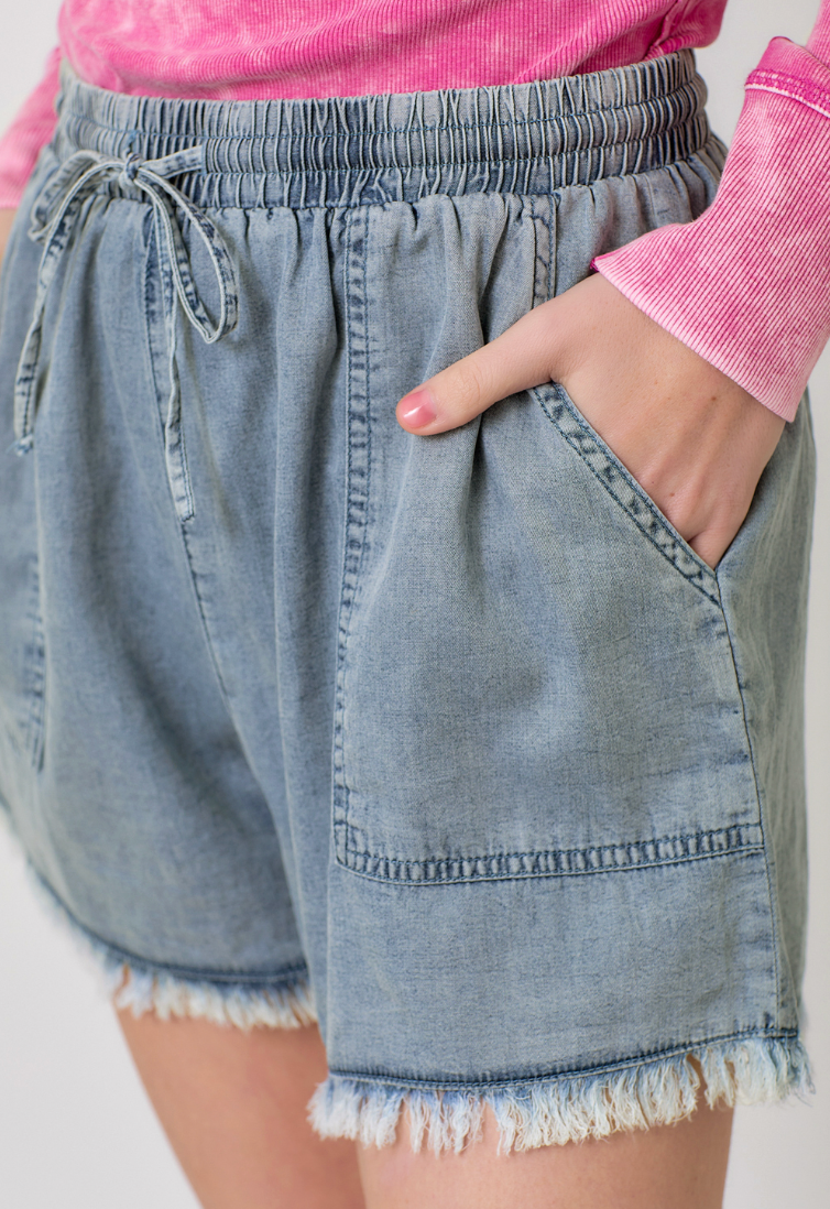 Raindrop Shorts
