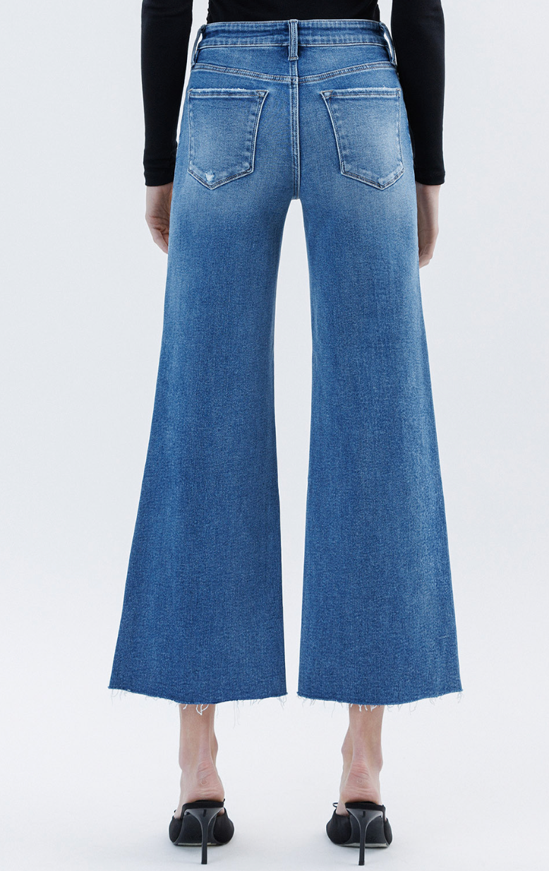 Wisconsin Rapids Crop Wide Jeans