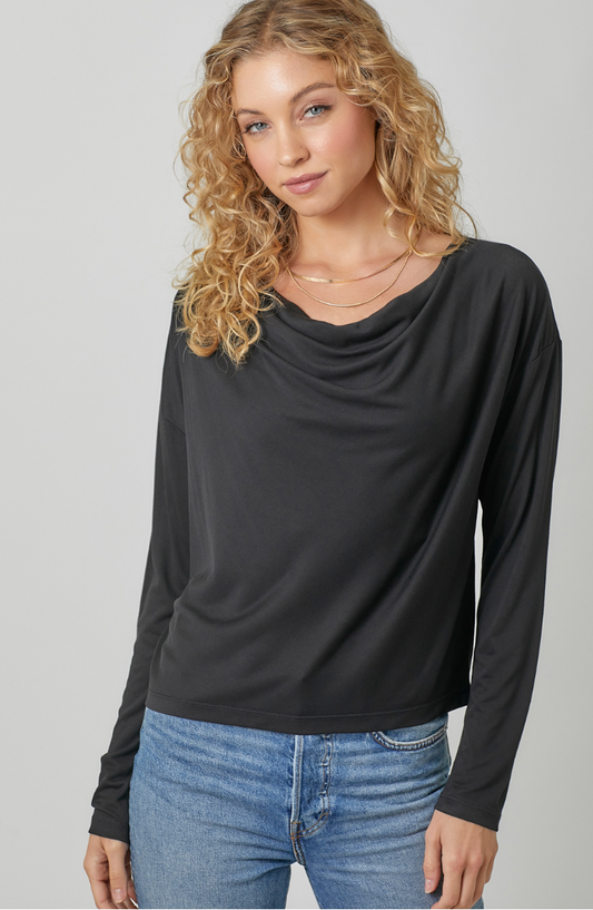 Embrace Top