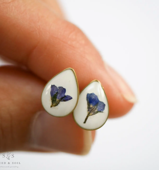 Forgetmenot Teardrop Studs