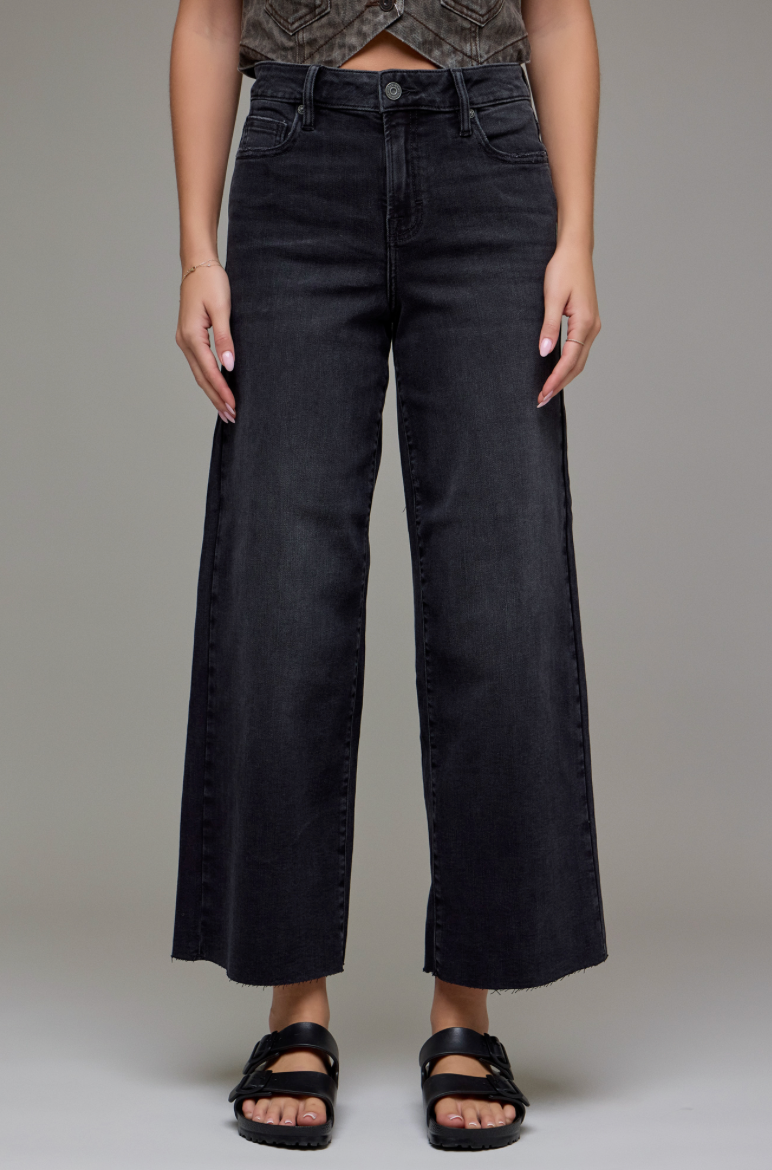 Highland Crop Wide Jeans