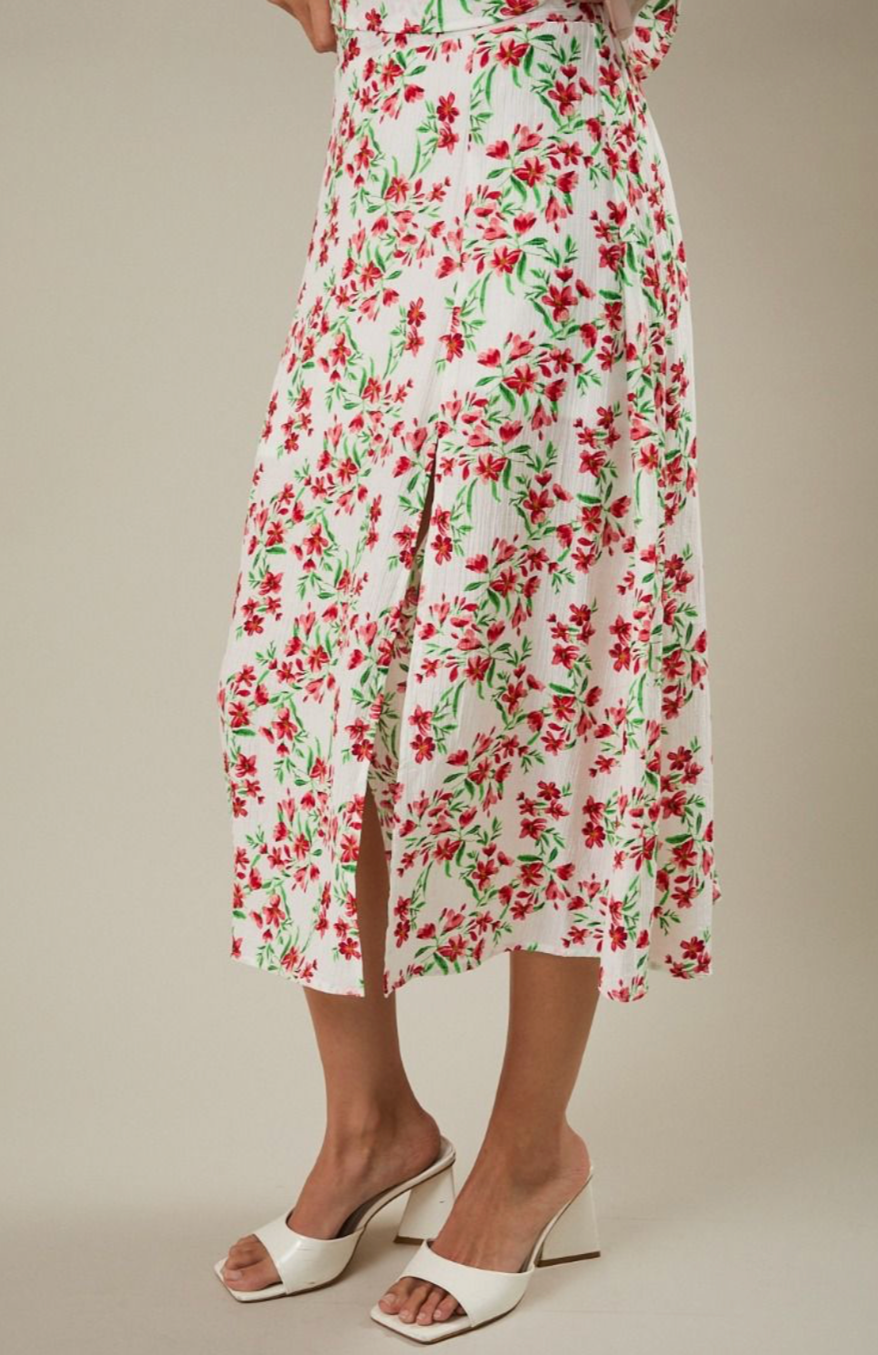 Lovely Skirt