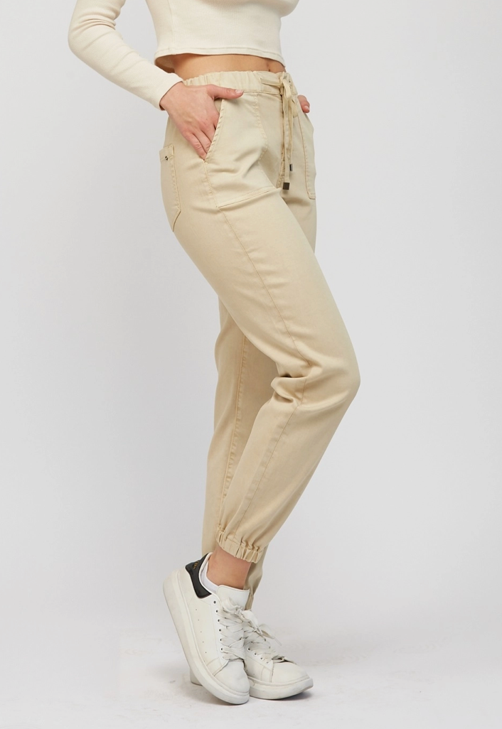 Almond Joggers