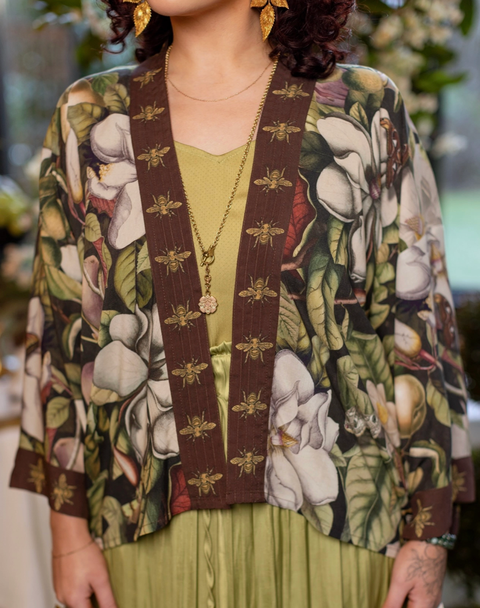 Florals & Bees Kimono