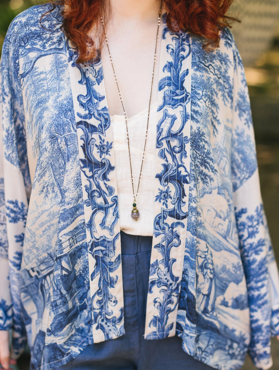 Let the Light In Kimono